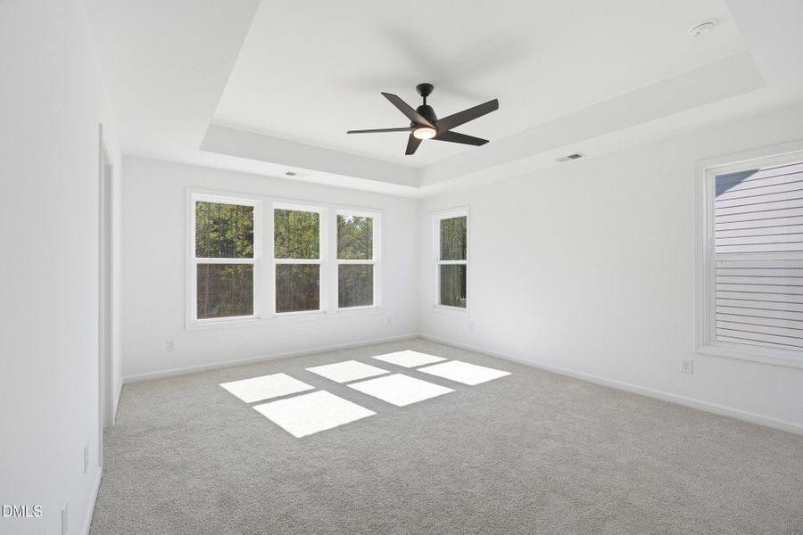 Spacious, unfurnished interior of a new home in Holston, Fuquay Varina (Image 19).