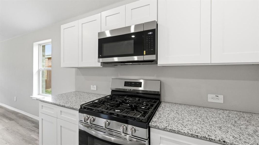 Furnished interior view inside a new home in Hickory Grove, Krum (Image 9).