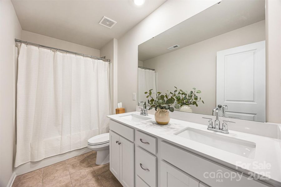 Furnished interior view inside a new home in Walnut Creek: Enclave, Lancaster (Image 7). Furnished interior view inside a new home in Walnut Creek: Enclave, Lancaster (Image 7).