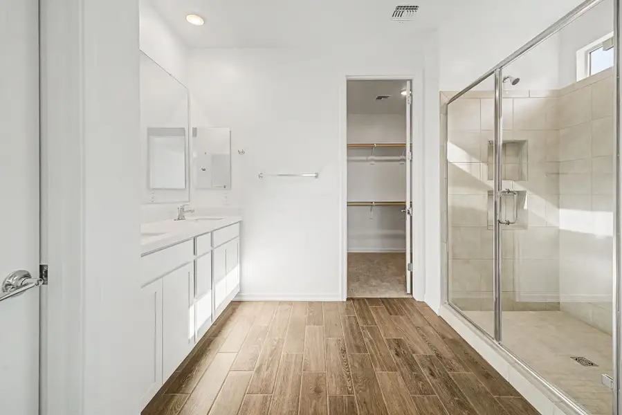 Furnished interior view inside a new home in White Tank Vistas, Waddell (Image 4).