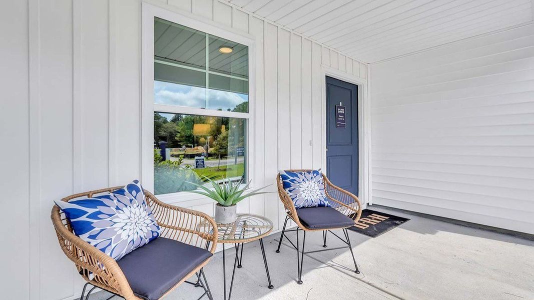 Exterior details and patio area of a home in Longleaf Village, Rincon (Image 3).