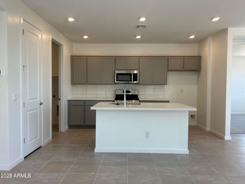 Lot 136 Frontera Kitchen