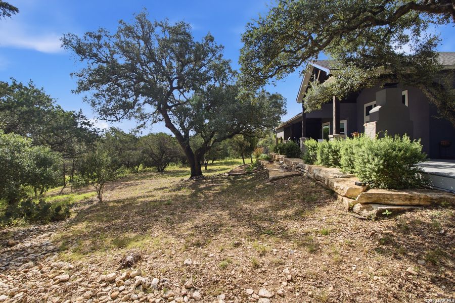 Natural landscape and outdoor views near in Bandera (Image 40). Natural landscape and outdoor views near in Bandera (Image 40).
