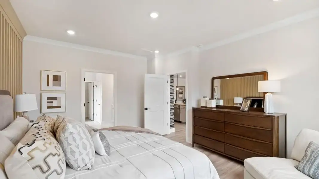 Furnished interior view inside a new home in Cottonwood Ridge, Piedmont (Image 29).