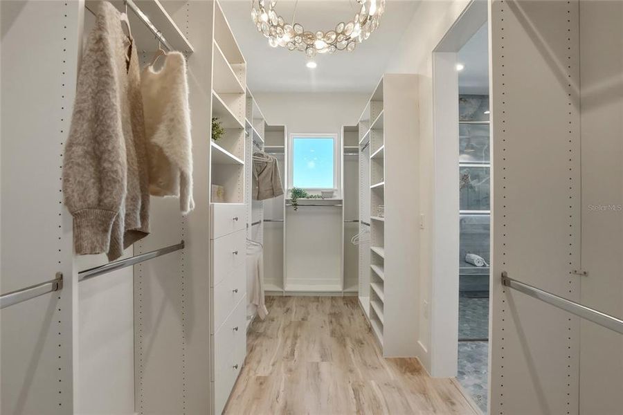 Furnished interior view inside a new home in , Madeira Beach (Image 38).