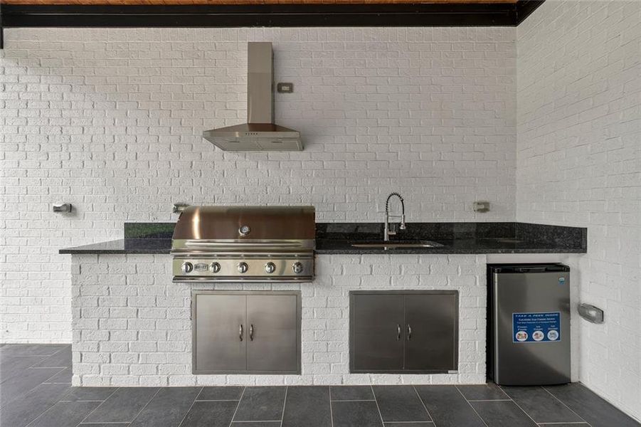Image 53 of a home in .
