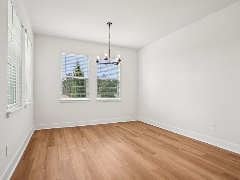 Spacious, unfurnished interior of a new home in Ridgehaven - Reserve Series, Ormond Beach (Image 10).