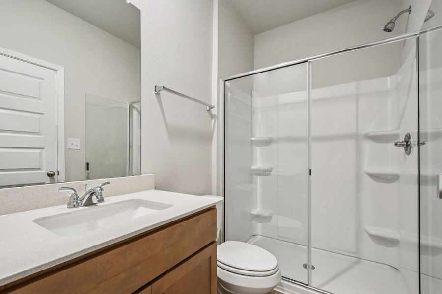Furnished interior view inside a new home in Harvest Ridge, Elgin (Image 6).