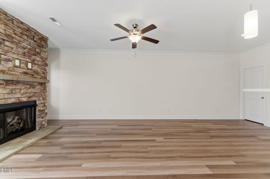 12-web-or-mls-DSC05883-02