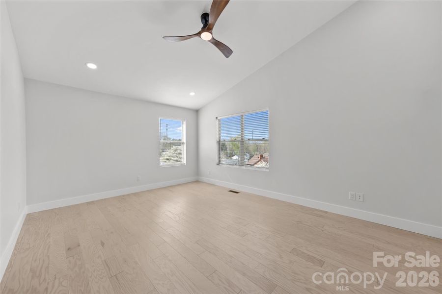Spacious, unfurnished interior of a new home in , Asheville (Image 17).