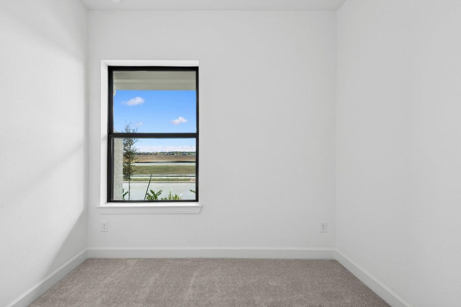 Spacious, unfurnished interior of a new home in Riceland - Enclave Row Collection, Mont Belvieu (Image 24).