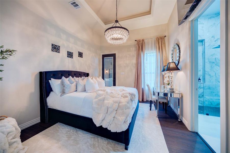 Furnished interior view inside a new home in , Cedar Hill (Image 27).