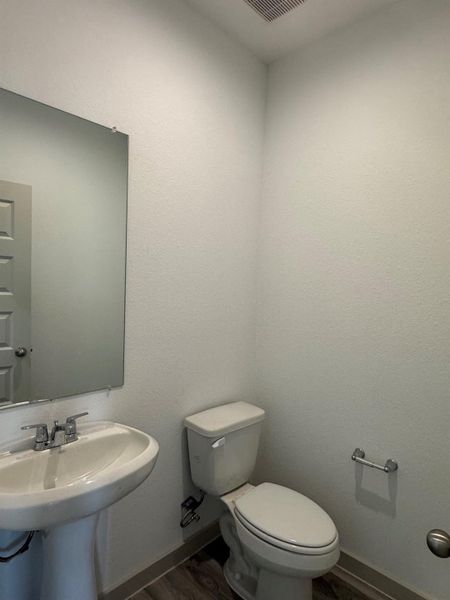 Furnished interior view inside a new home in Highland Village, Nome (Image 6).