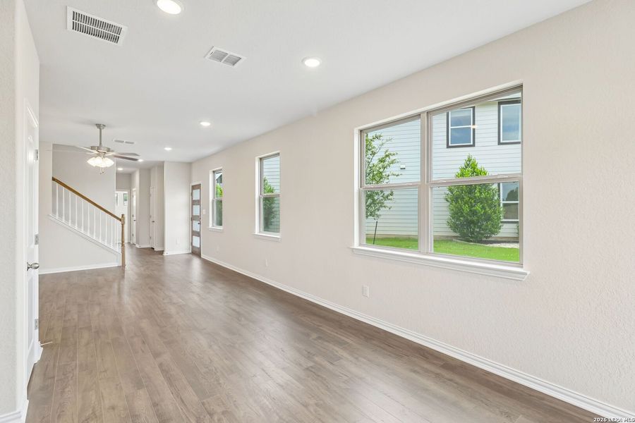 Spacious, unfurnished interior of a new home in Casinas at Gruene, New Braunfels (Image 27). Spacious, unfurnished interior of a new home in Casinas at Gruene, New Braunfels (Image 27).