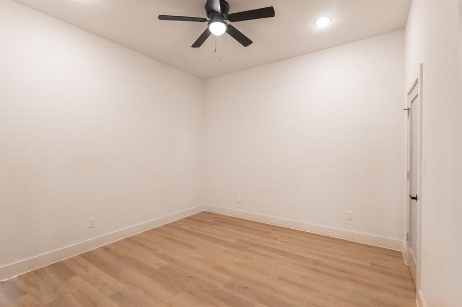 Spacious, unfurnished interior of a new home in , Fort Worth (Image 20). Spacious, unfurnished interior of a new home in , Fort Worth (Image 20).