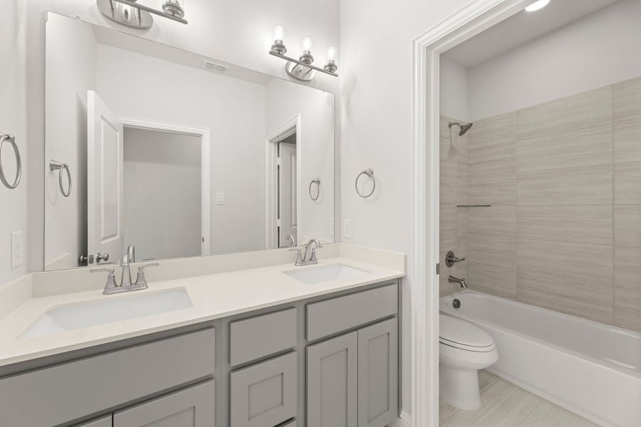 Furnished interior view inside a new home in Creekside, Royse City (Image 14).