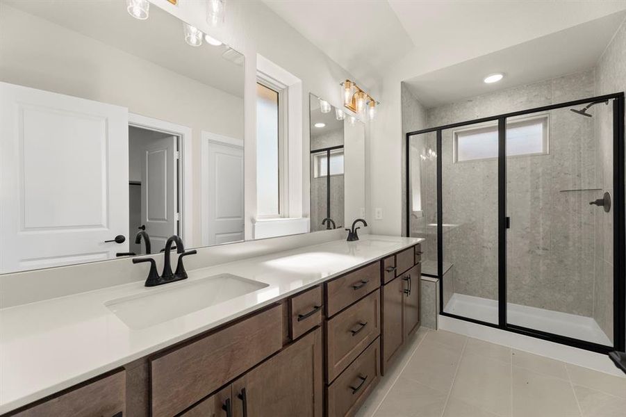 17. 1144 Amaryllis - Bath