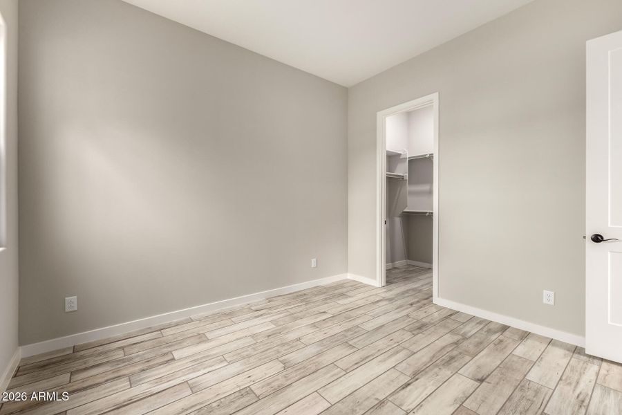 31 - 173rd 8819 31 - 173rd 8819