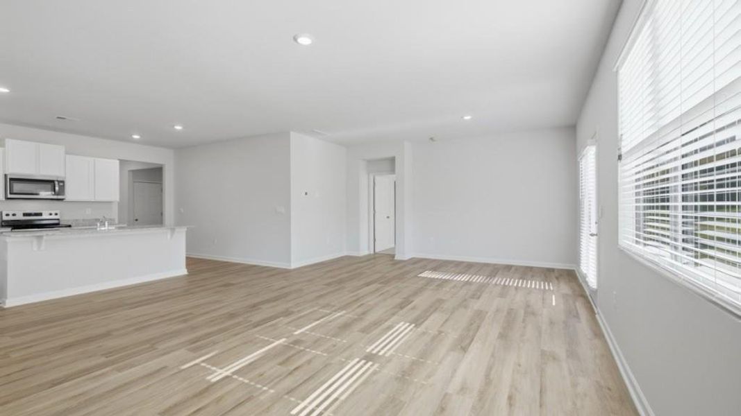 Spacious, unfurnished interior of a new home in Oconee Overlook, Gainesville (Image 23). Spacious, unfurnished interior of a new home in Oconee Overlook, Gainesville (Image 23).