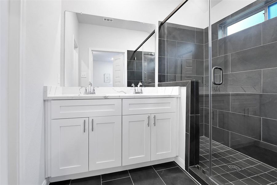 Image 23 of a home in Aldine Pines. Image 23 of a home in Aldine Pines.