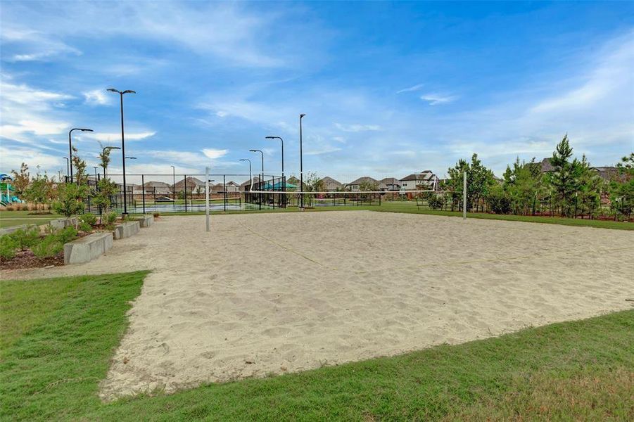 Community amenities in Marvida, Cypress (Image 20).