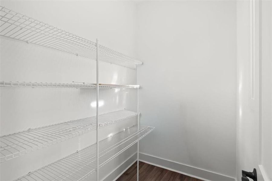 Spacious, unfurnished interior of a new home in , Waleska (Image 41).