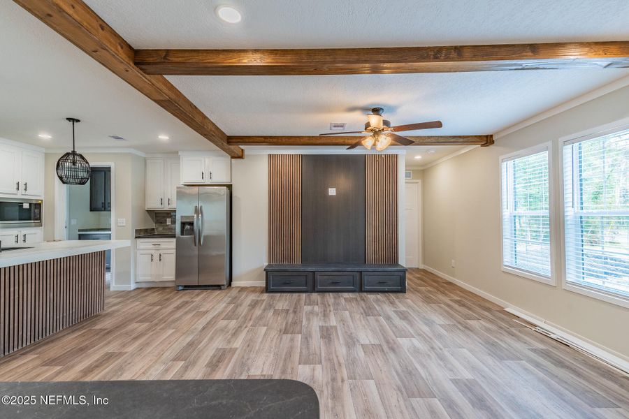 Image 22 of a home in .