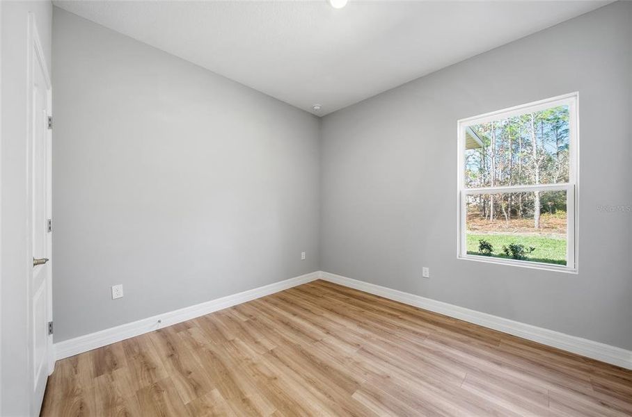 Spacious, unfurnished interior of a new home in , Homosassa (Image 21).