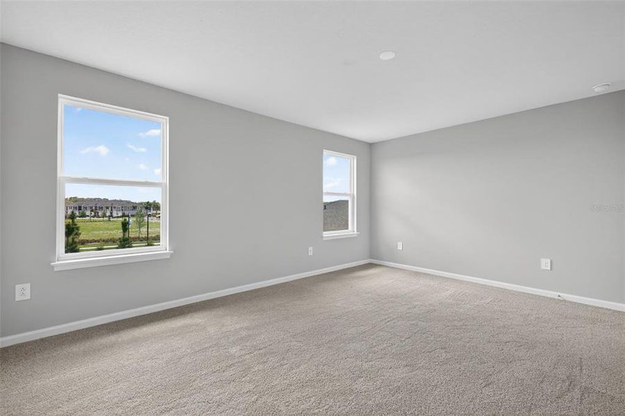 Spacious, unfurnished interior of a new home in Crosswind Ranch, Parrish (Image 18).