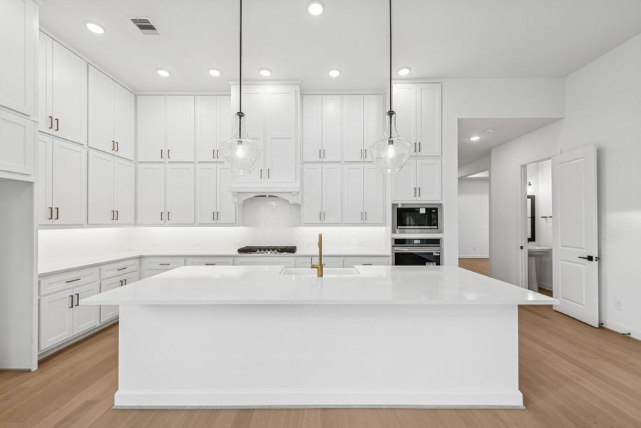 Furnished interior view inside a new home in Kresston - Enclave Collection, Montgomery (Image 10).