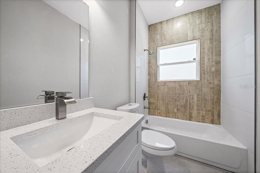 Furnished interior view inside a new home in , Ocala (Image 9).