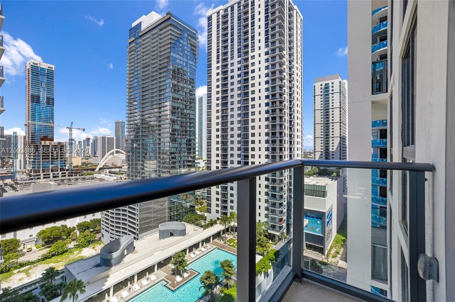 Condo located in Miami, FL showcasing its design and architecture (Image 22). Condo located in Miami, FL showcasing its design and architecture (Image 22).