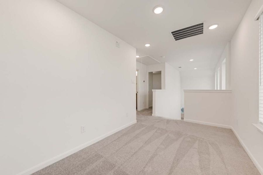 Representative unfurnished interior of a home built from the Eastholme by Pacesetter Homes in Elevon, Lavon (Image 18). Representative unfurnished interior of a home built from the Eastholme by Pacesetter Homes in Elevon, Lavon (Image 18).