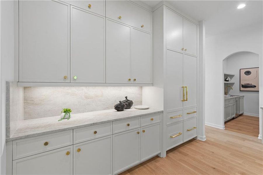 Furnished interior view inside a new home in , Alpharetta (Image 50).