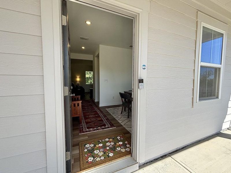 Exterior details and patio area of a home in , Gainesville (Image 25).