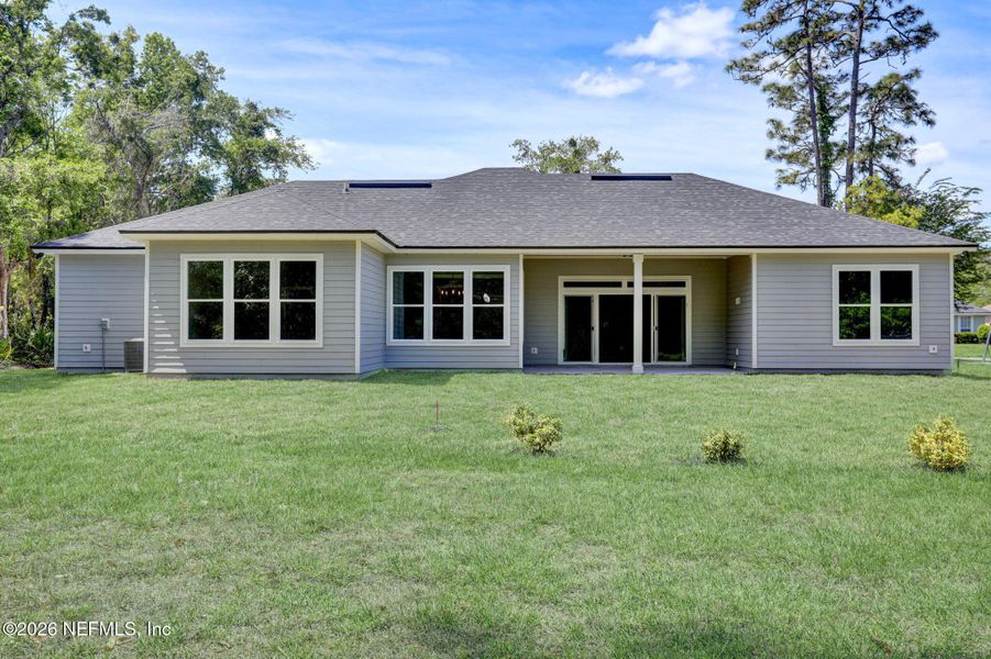 Exterior details and patio area of a home in , Green Cove Springs (Image 28).