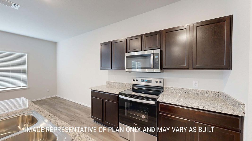 Furnished interior view inside a new home in Pecan Creek, Temple (Image 7).