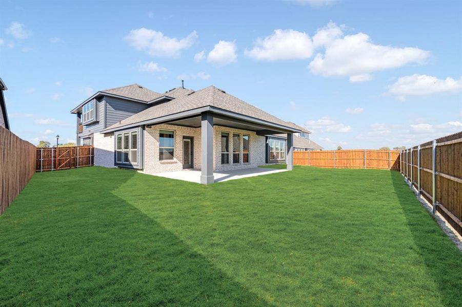 Exterior details and patio area of a home in The Oaks, Red Oak (Image 4). Exterior details and patio area of a home in The Oaks, Red Oak (Image 4).
