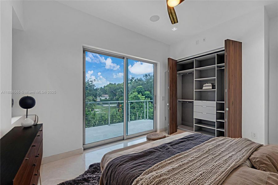 Furnished interior view inside a new home in , Pinecrest (Image 40). Furnished interior view inside a new home in , Pinecrest (Image 40).