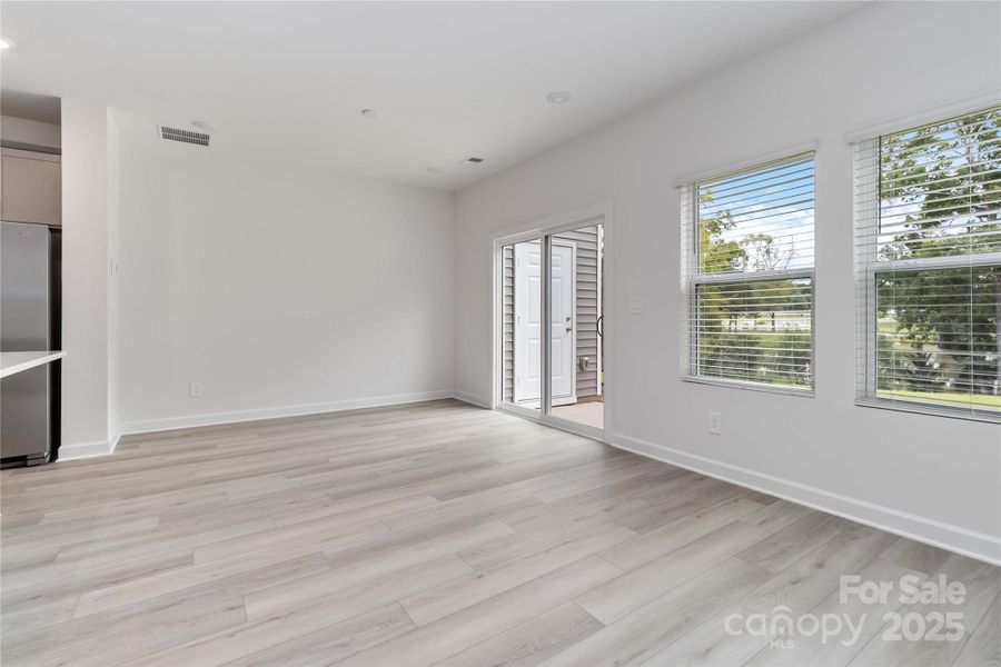 Spacious, unfurnished interior of a new home in , Charlotte (Image 14).
