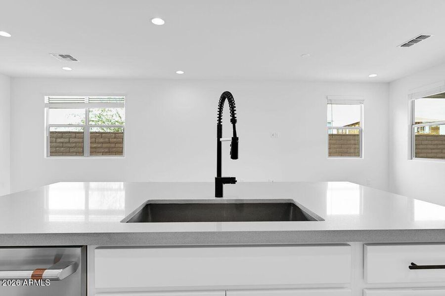 hj-az-phoenix-lucero-sandstone-lot-61-ki hj-az-phoenix-lucero-sandstone-lot-61-ki