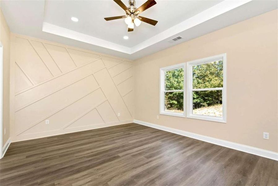 Spacious, unfurnished interior of a new home in , Jefferson (Image 31).