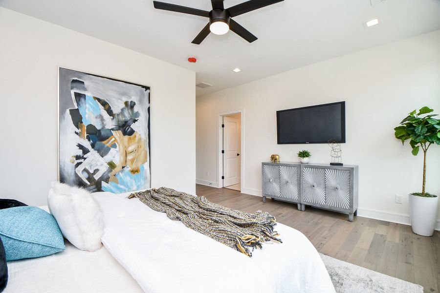 Furnished interior view inside a new home in , Houston (Image 6).