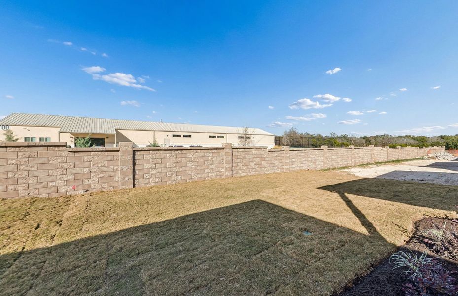 Exterior details and patio area of a home in Sun City Texas, Georgetown (Image 3).