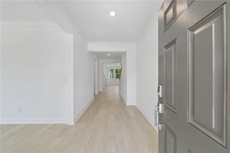 Spacious, unfurnished interior of a new home in Bailey Fence, Dacula (Image 75).