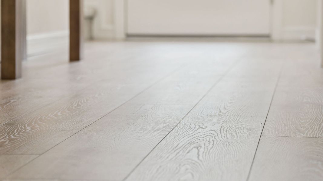Close-up of interior finishes inside a home in Evergreen Park, Kissimmee (Image 19).