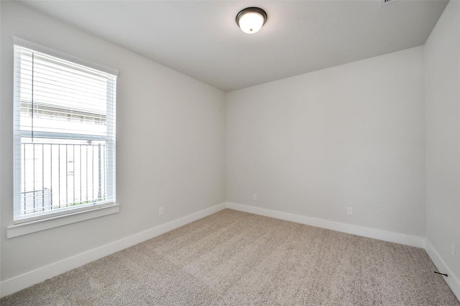 Spacious, unfurnished interior of a new home in Sierra Vista, Rosharon (Image 37). Spacious, unfurnished interior of a new home in Sierra Vista, Rosharon (Image 37).
