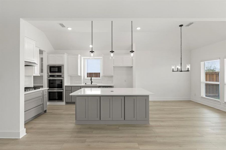 07. 2391 Bell - Kitchen 07. 2391 Bell - Kitchen