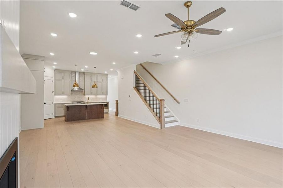 Spacious, unfurnished interior of a new home in Ward's Crossing Townhomes, Johns Creek (Image 27).