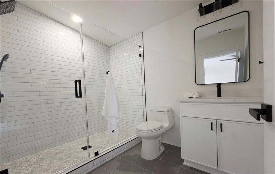 Furnished interior view inside a new home in , Atlanta (Image 48).